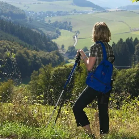 The Conscious Farmer Sauerland بيت ضيافة